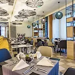 Luxury Private At Barcelo Complex 아파트